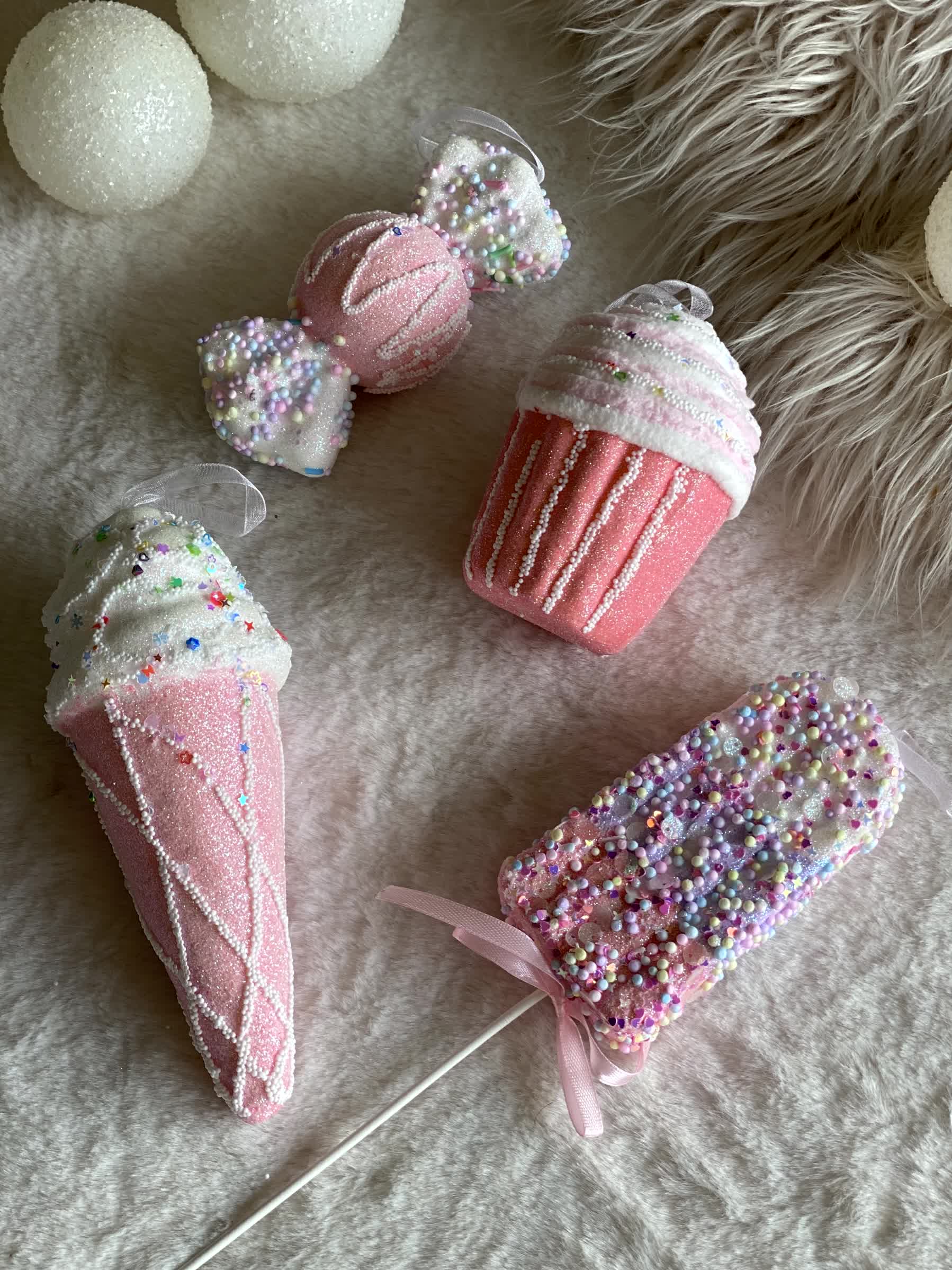 Christmas Sugarcloud Hanging -Set of 4