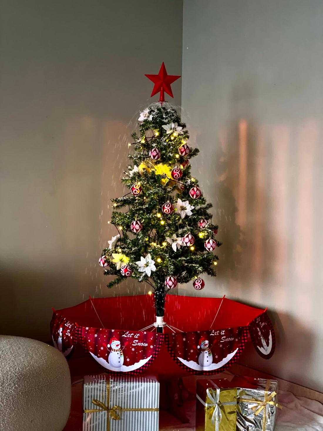 Christmas Bloom & Bauble Canopy Tree