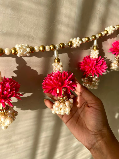 Festive Scarlet Pearl Bloom Toran