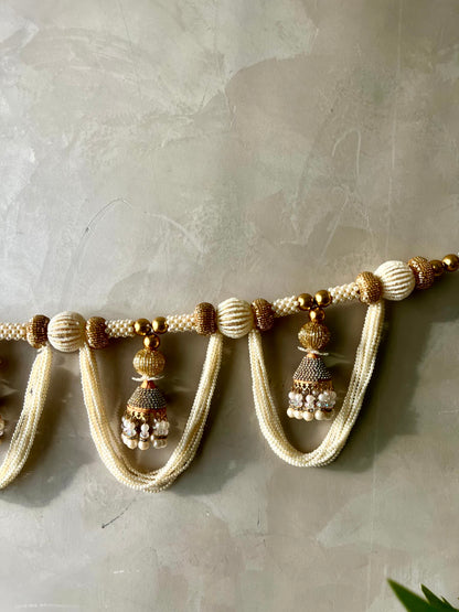 White &amp; Gold Festive Mala Toran