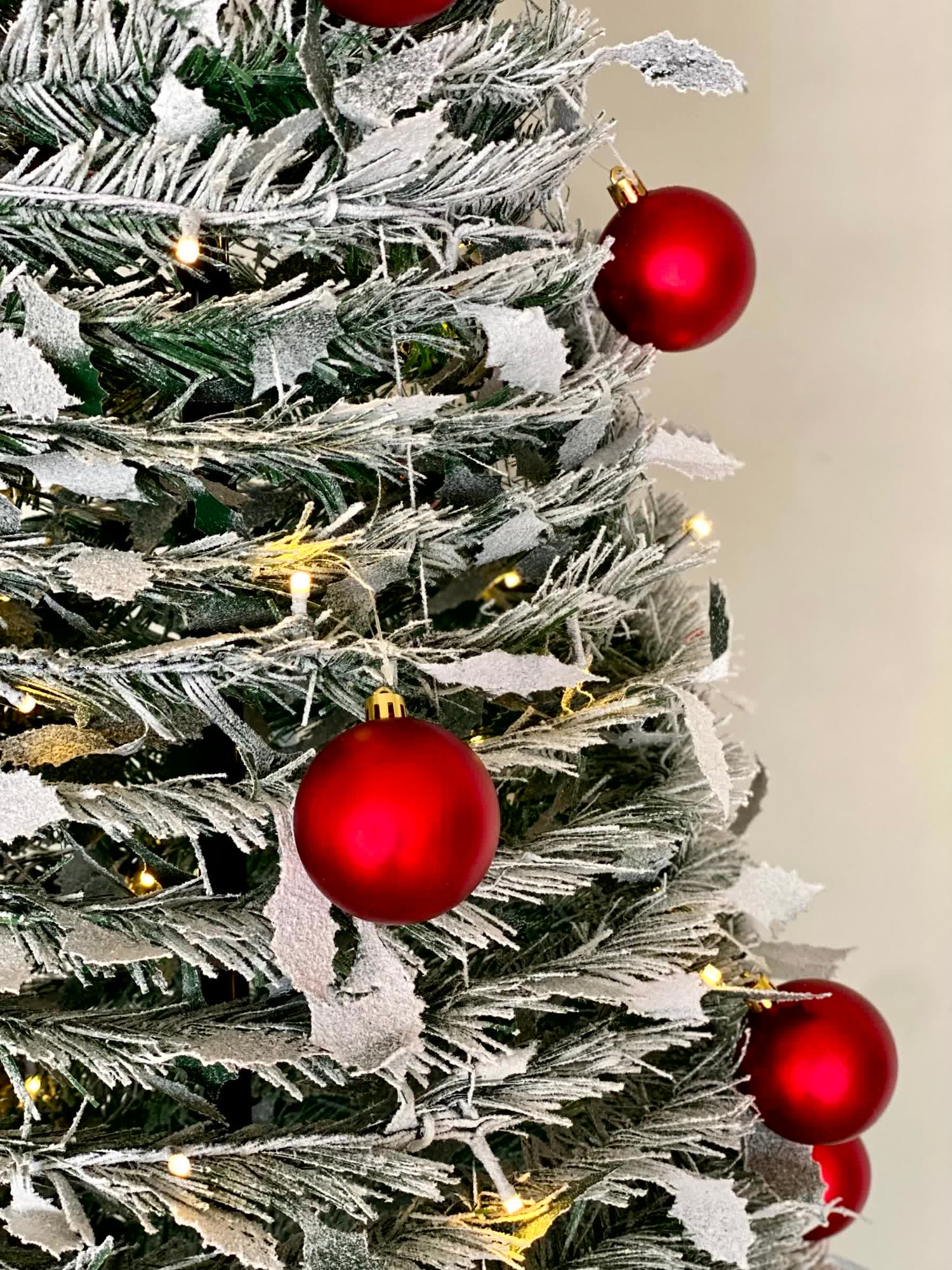 Christmas Shimmering Pine Tree - 6 Feet