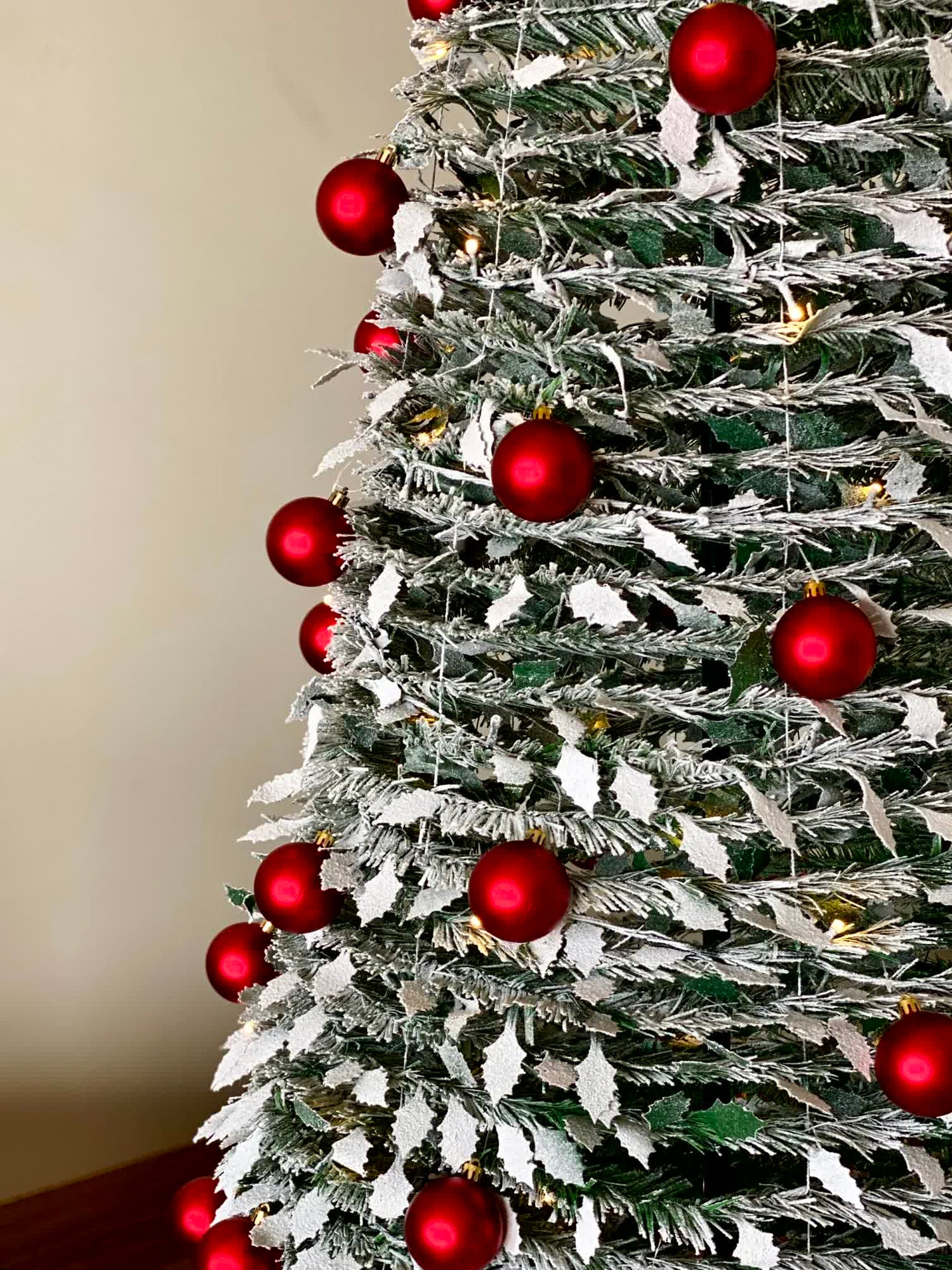 Christmas Shimmering Pine Tree - 6 Feet