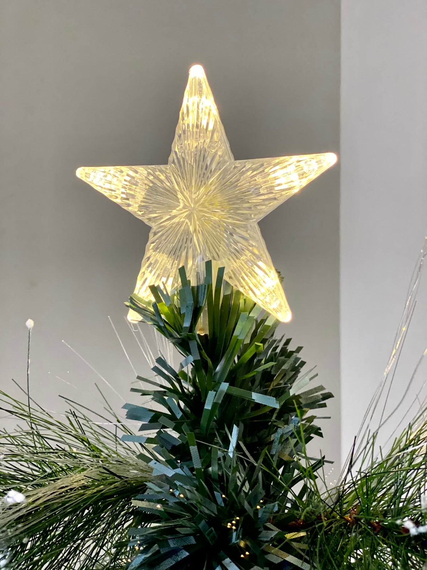 Christmas Frosted Sparkling Tree - 5 Feet