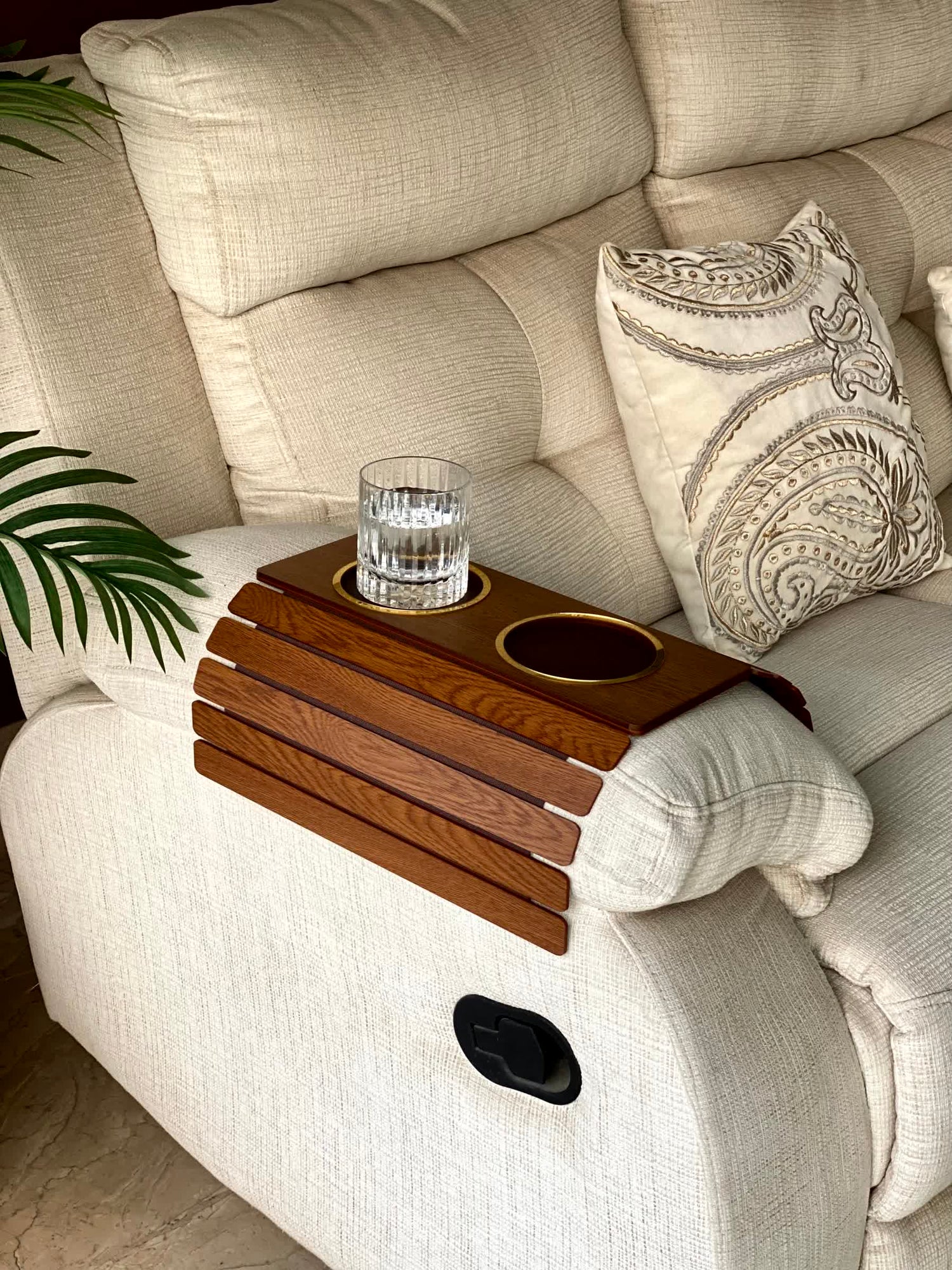 Elm Aura Armrest Tray