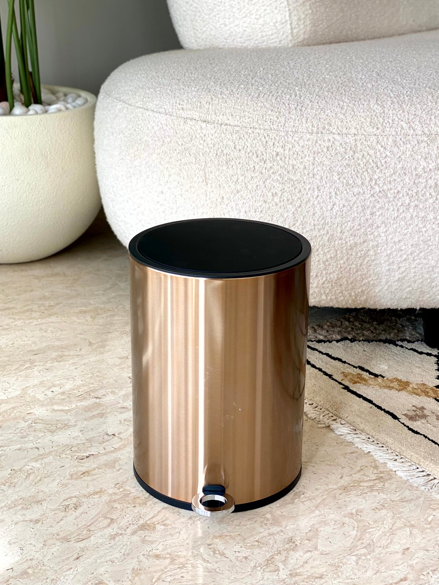 Trev Metallic Dustbin - Rosegold (6L)