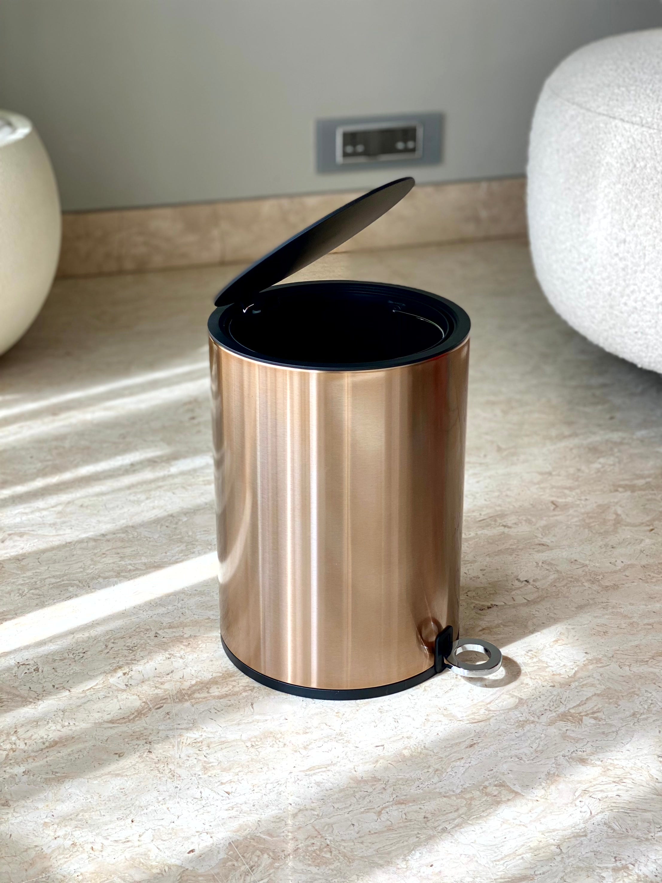 Trev Metallic Dustbin - Rosegold (6L)