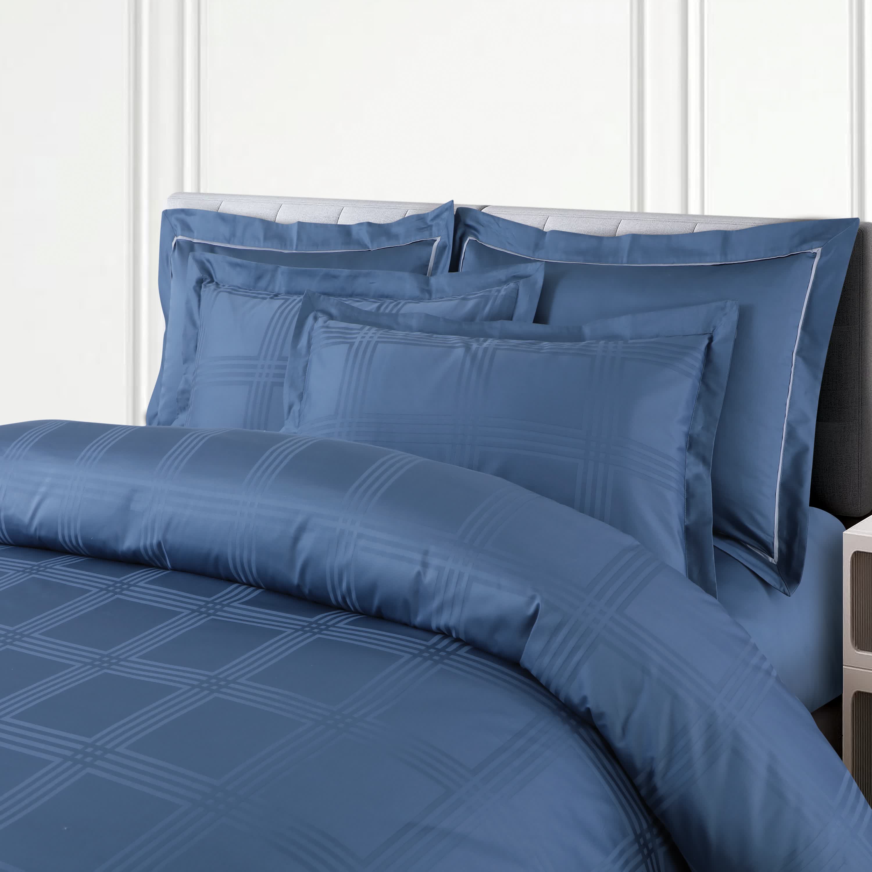 Amalfi Jacquard Bedsheet - Legion Blue