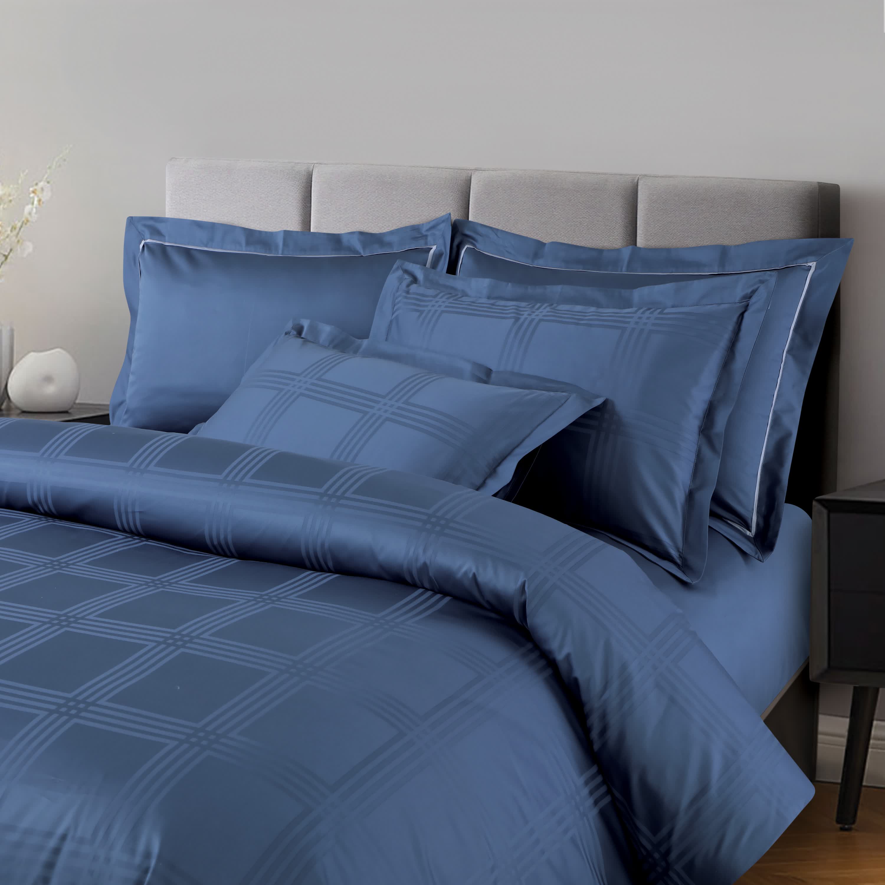 Amalfi Jacquard Bedsheet - Legion Blue