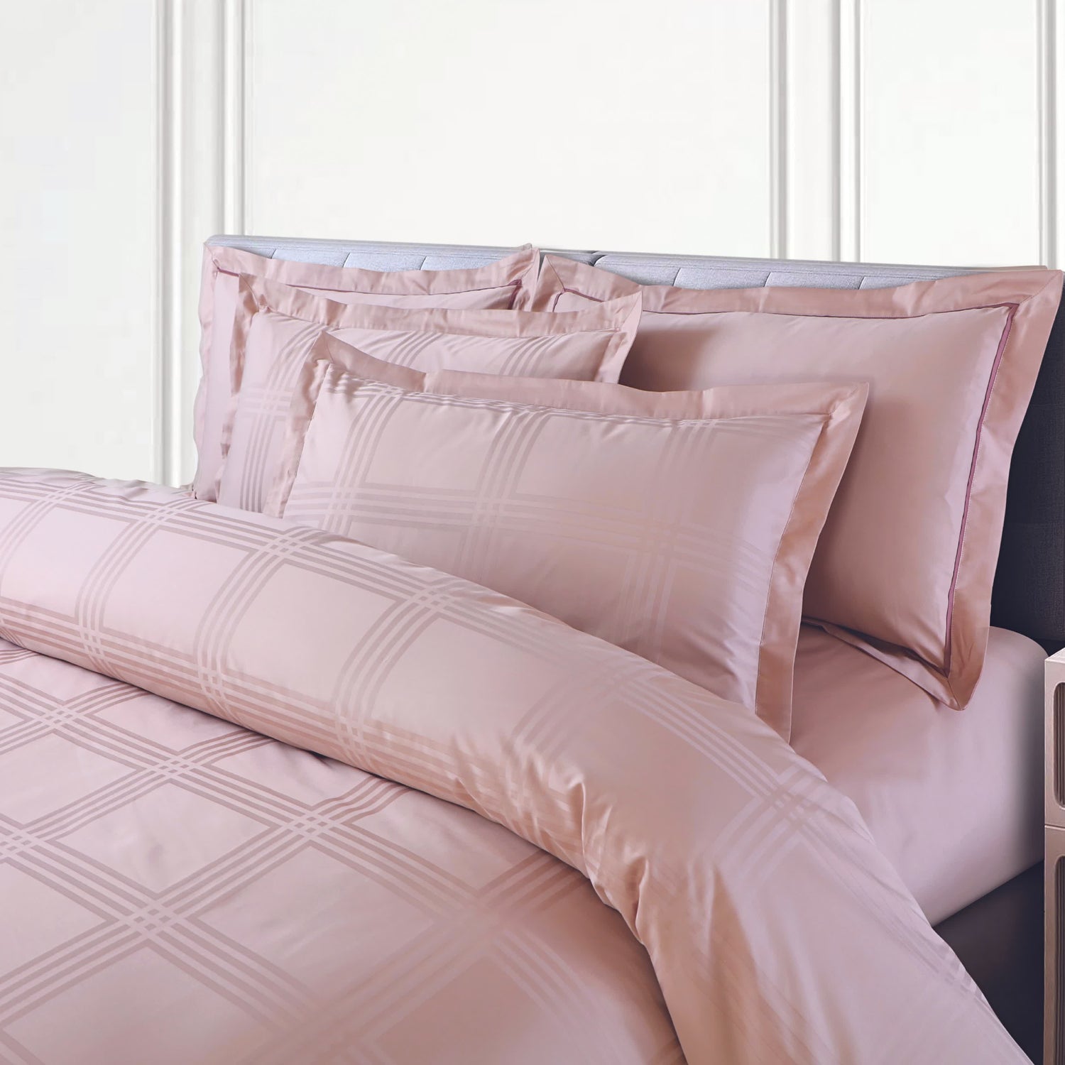 Amalfi Jacquard Duvet Cover Set - Blush Pink