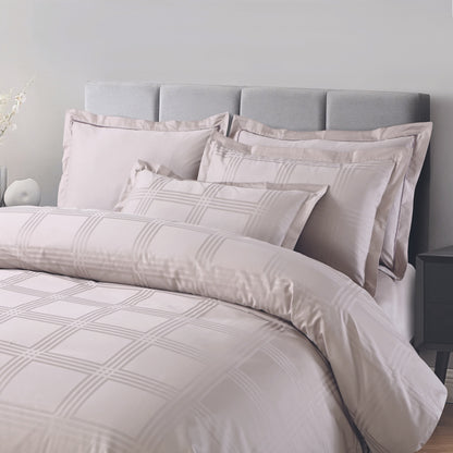 Amalfi Jacquard Duvet Cover Set - Light Peach