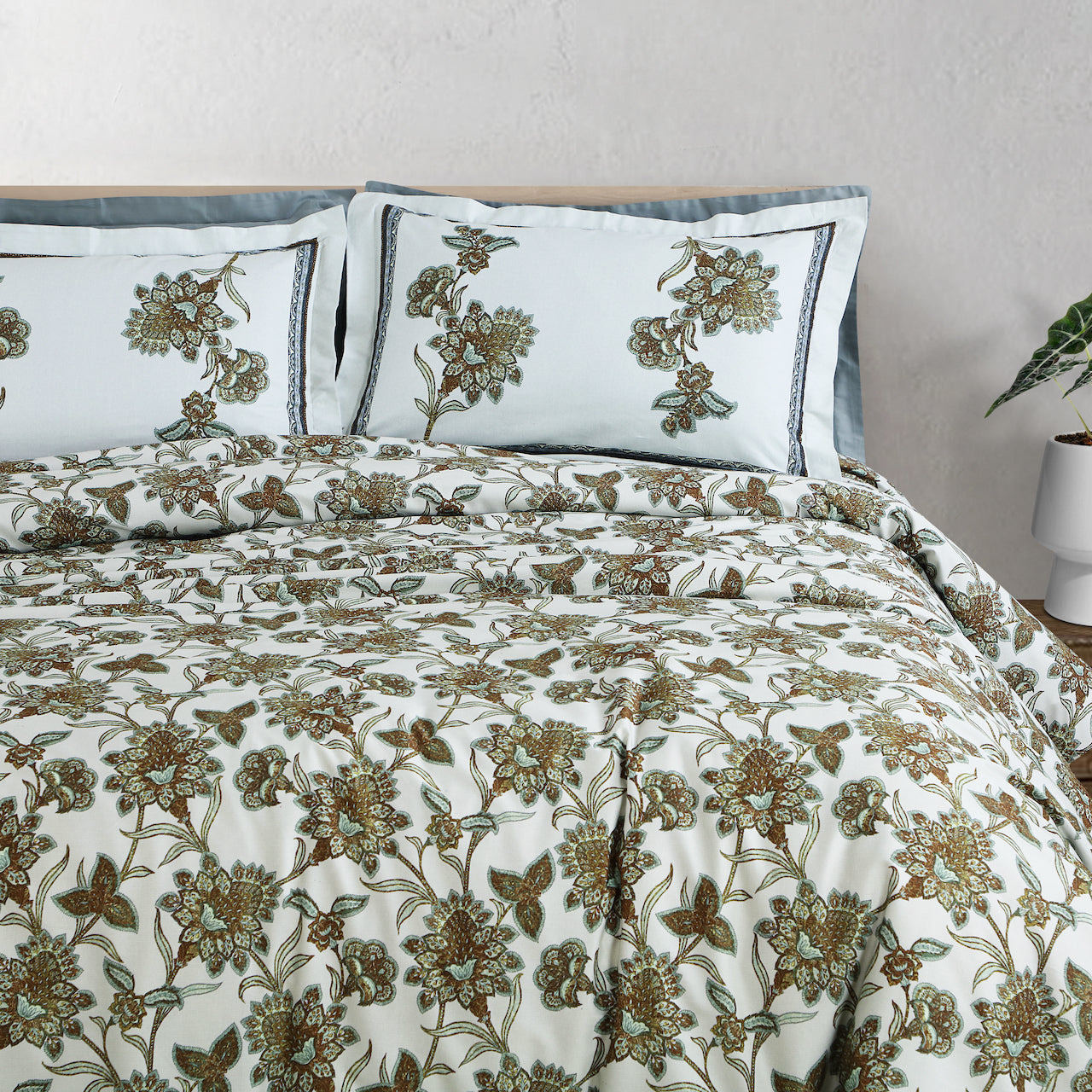 Basel Bedding Collection - Off White/Green