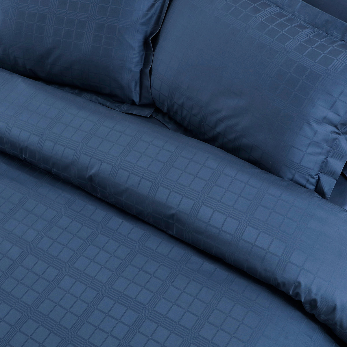 Jacquard King Size Bedsheet with 2 Pillow Covers-Blue