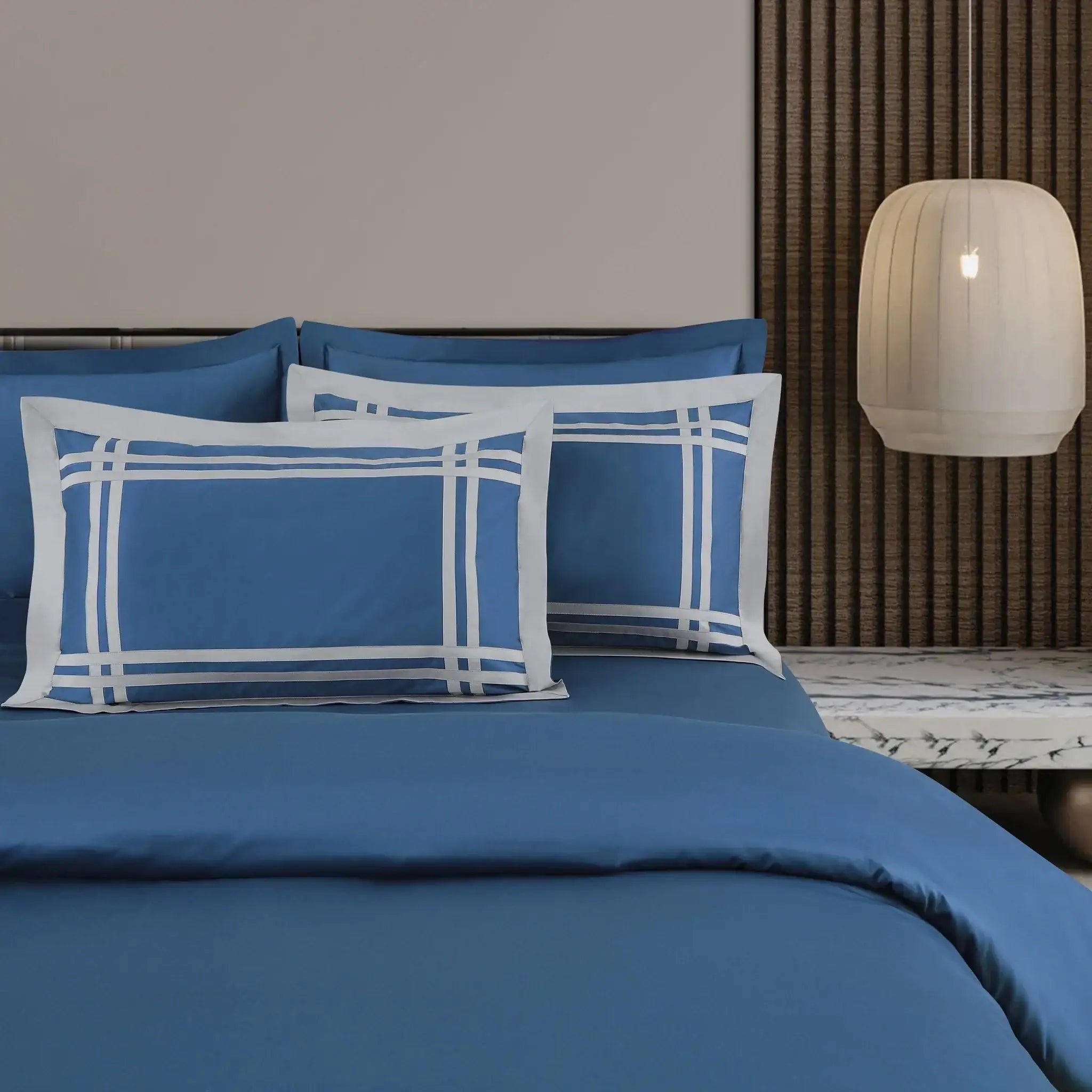 Jacquard King Size Bedsheet with 2 Pillow Covers-Blue