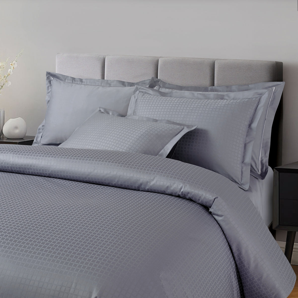 Jacquard King Size Bedsheet with 2 Pillow Covers-Grey
