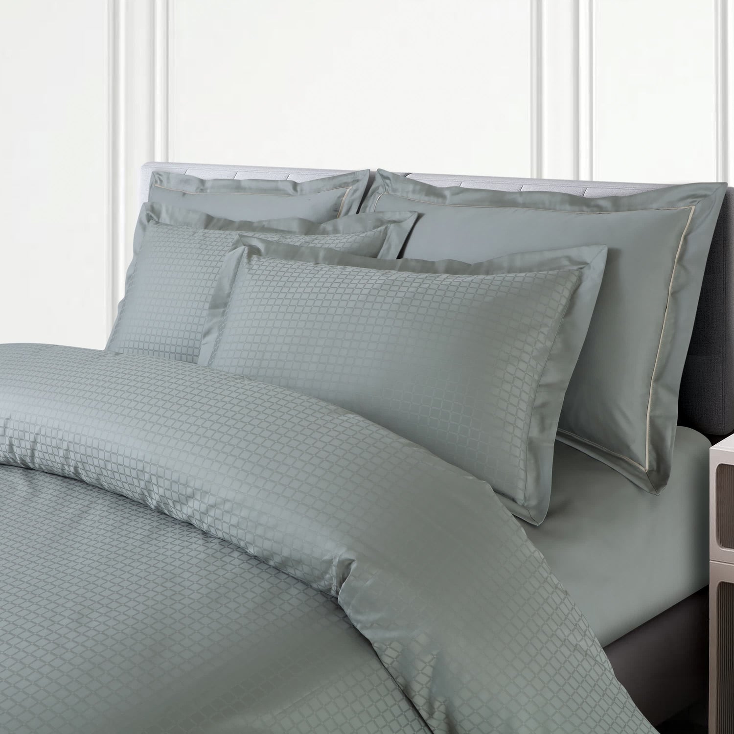 Como Jacquard Duvet Cover Set - Olive Green