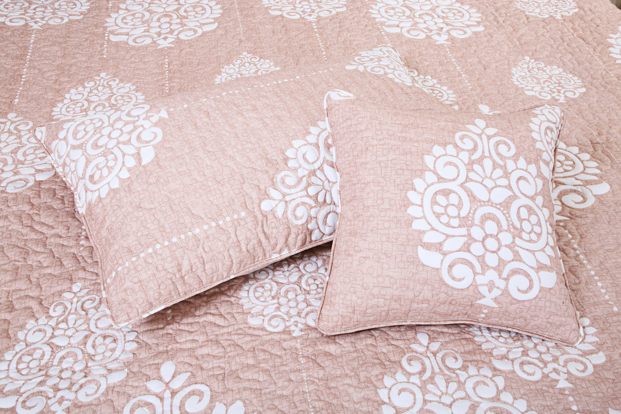 Quilted Bedcover - Peach &amp; Pink