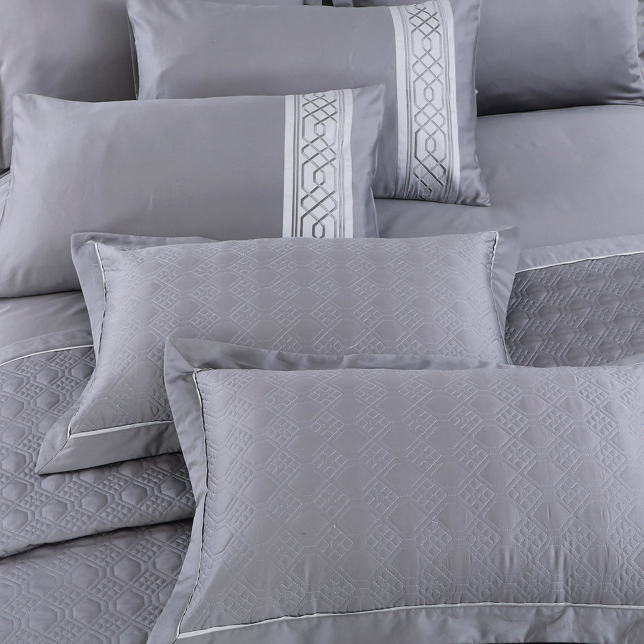 Kairo Quilted Bedcover - Grey