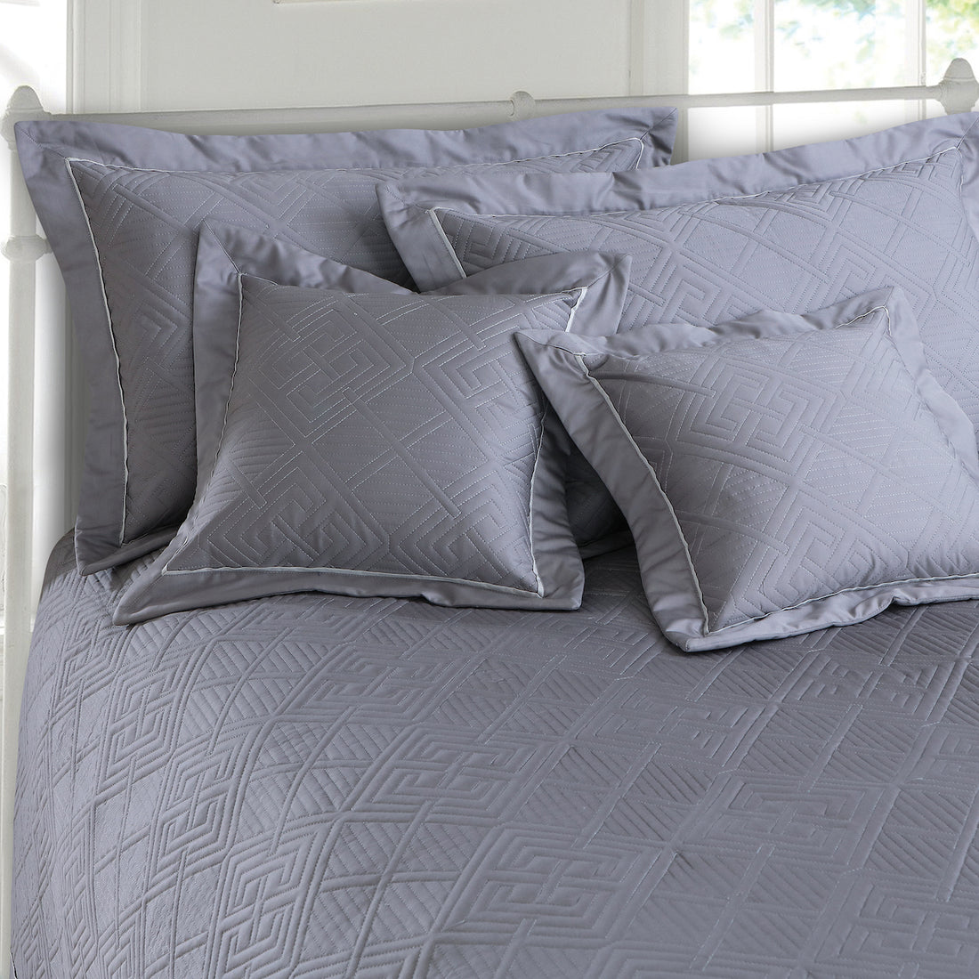Kairo Quilted Bedcover - Grey