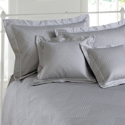 Kairo Quilted Bedcover - Pearl Grey