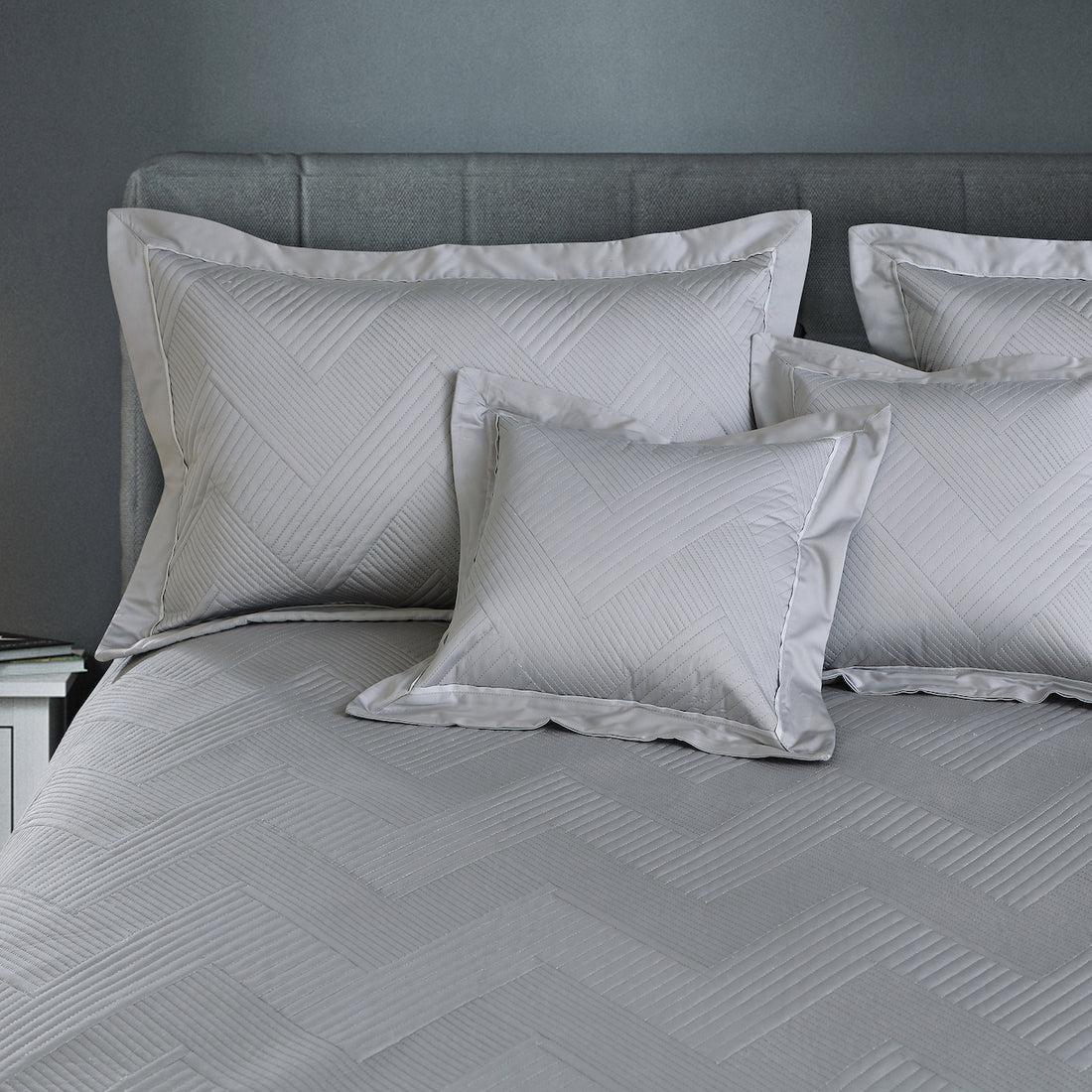 Kairo Quilted Bedcover - Pearl Grey