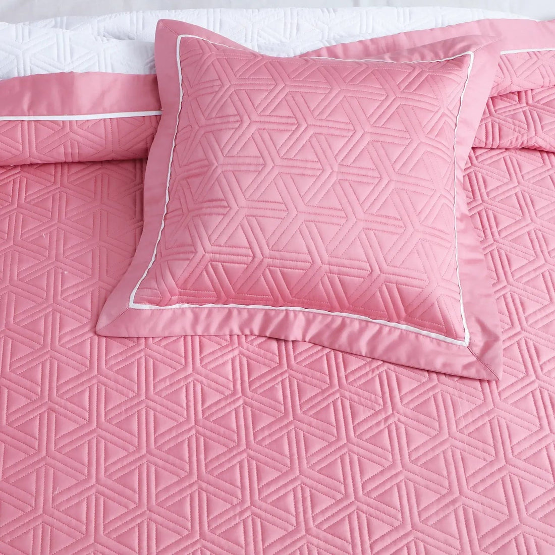 Kairo Quilted Bedcover - Rose