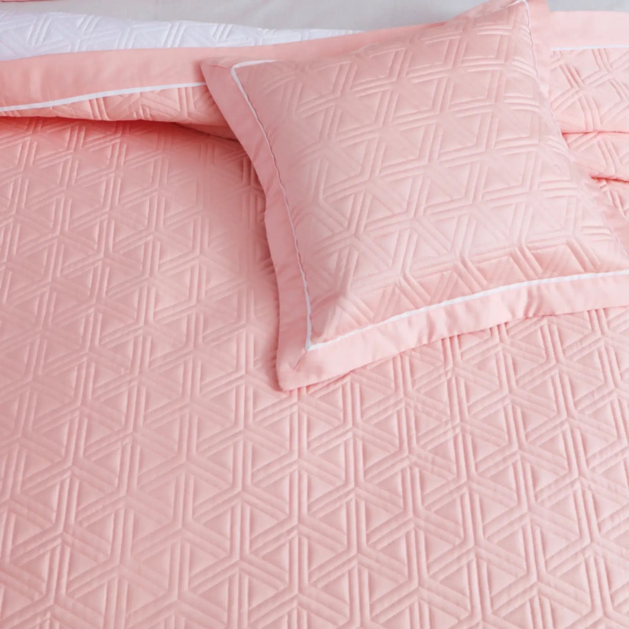 Kairo Quilted Bedcover - Peach