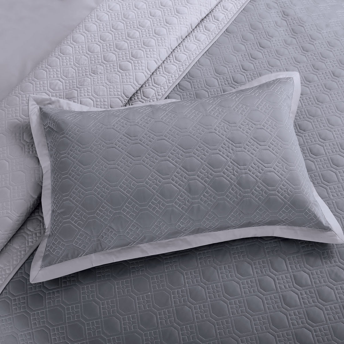 Luxe Reversible Bedspread Set - Grey & Silver Grey
