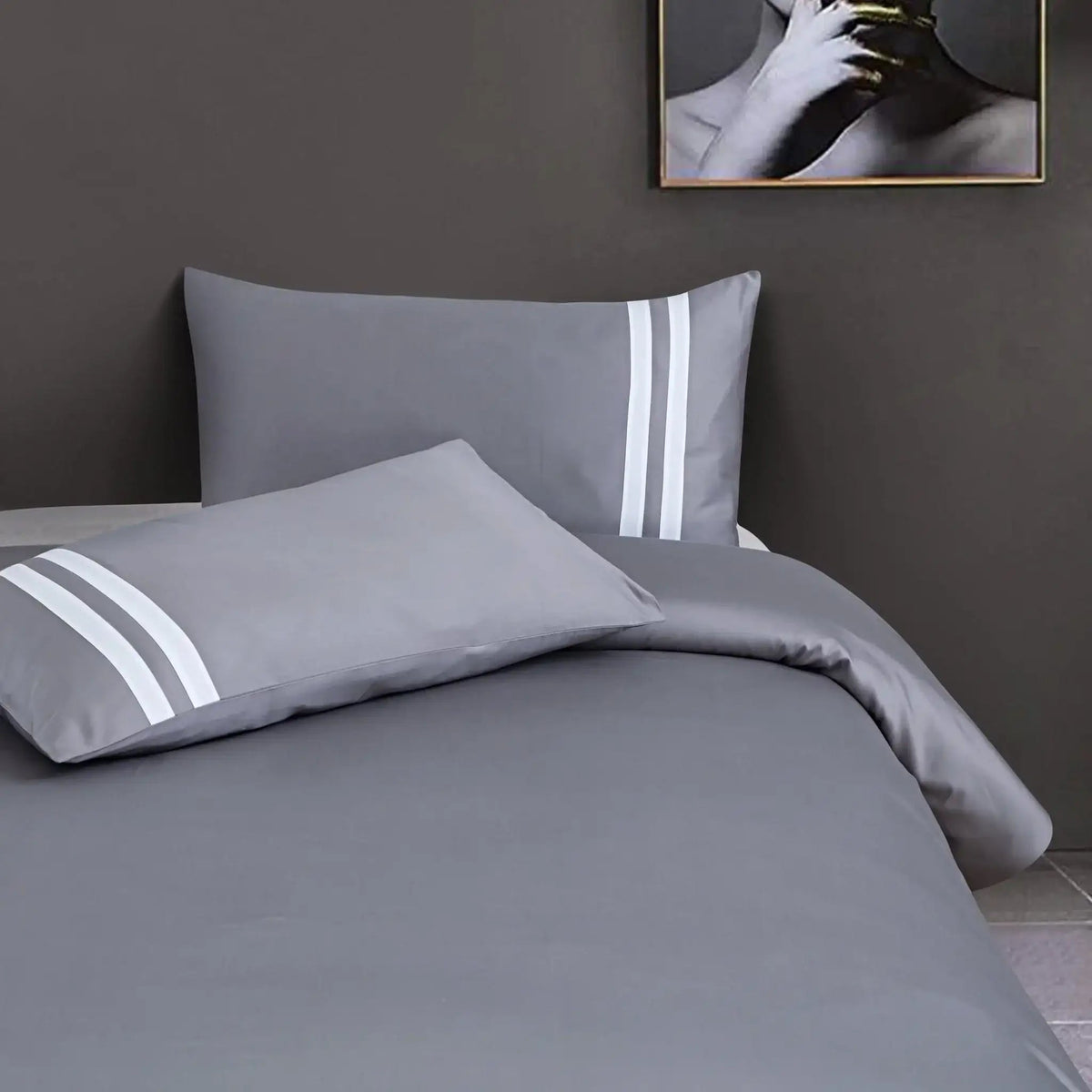 Luxe Striped King Size Bedsheet with 2 Pillow Covers-Grey