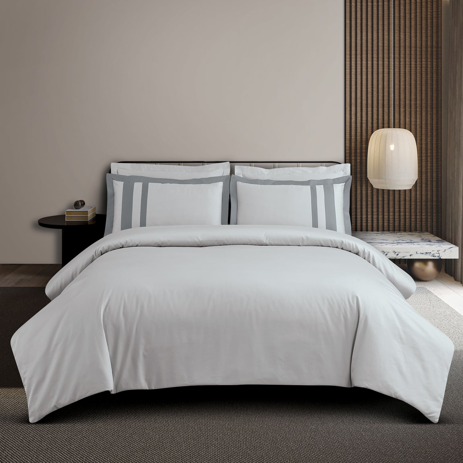 King Size Duvet Cover with Bedsheet and 4 Pillow Covers-Silver Grey