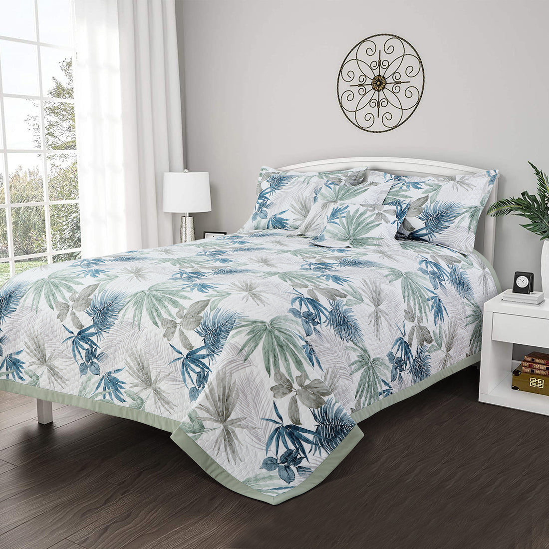 Royale Quilted Bedcover - White &amp; Green