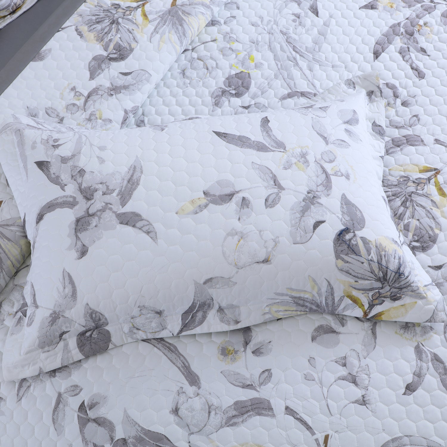 Royale Printed Quilted Bedspread Set with 2 Pillow Covers and 2 Cushion Covers-White