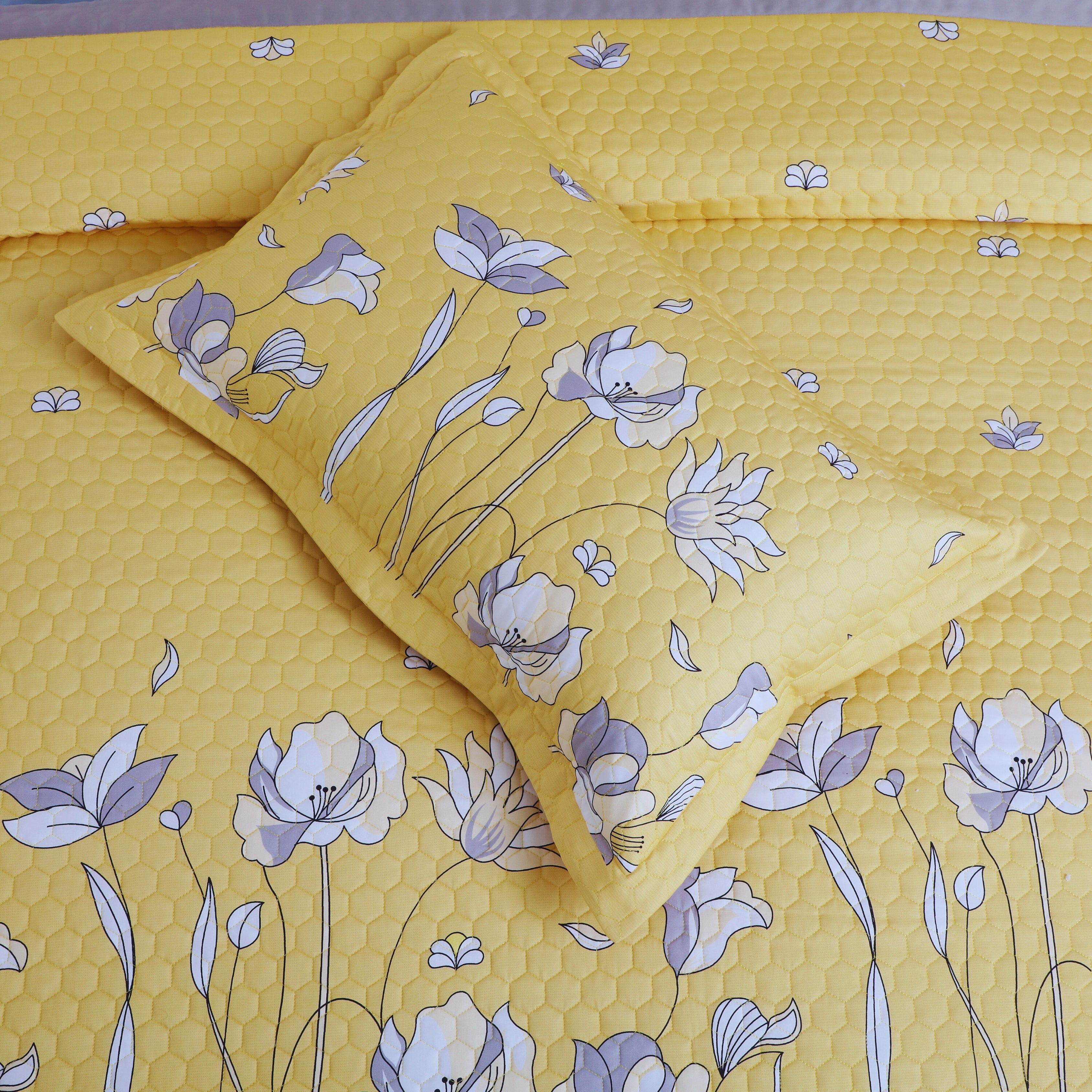 Royale Printed Quilted Bedspread Set with 2 Pillow Covers and 2 Cushion Covers-Yellow