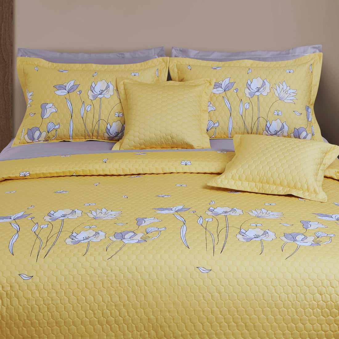 Royale Printed Quilted Bedspread Set with 2 Pillow Covers and 2 Cushion Covers-Yellow