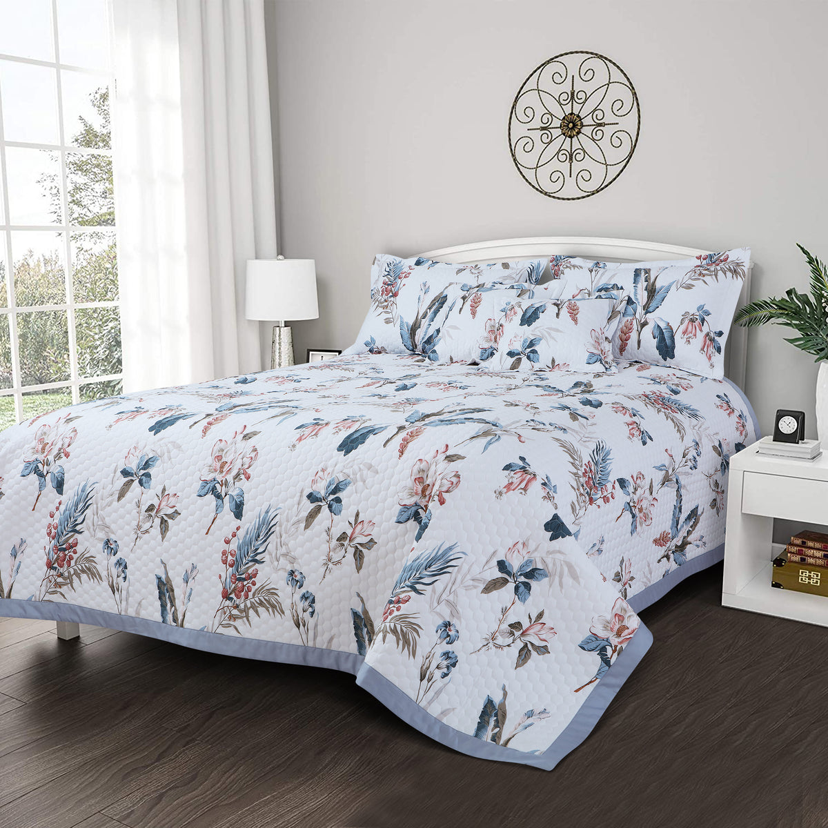 Royale Printed Quilted Bedspread Set with 2 Pillow Covers and 2 Cushion Covers-White