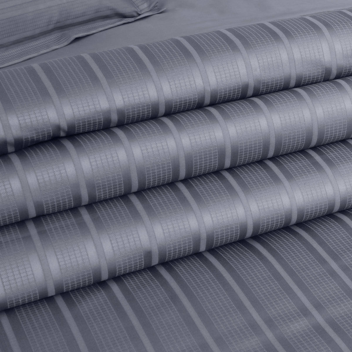 Jacquard King Size Bedsheet with 2 Pillow Covers-Grey