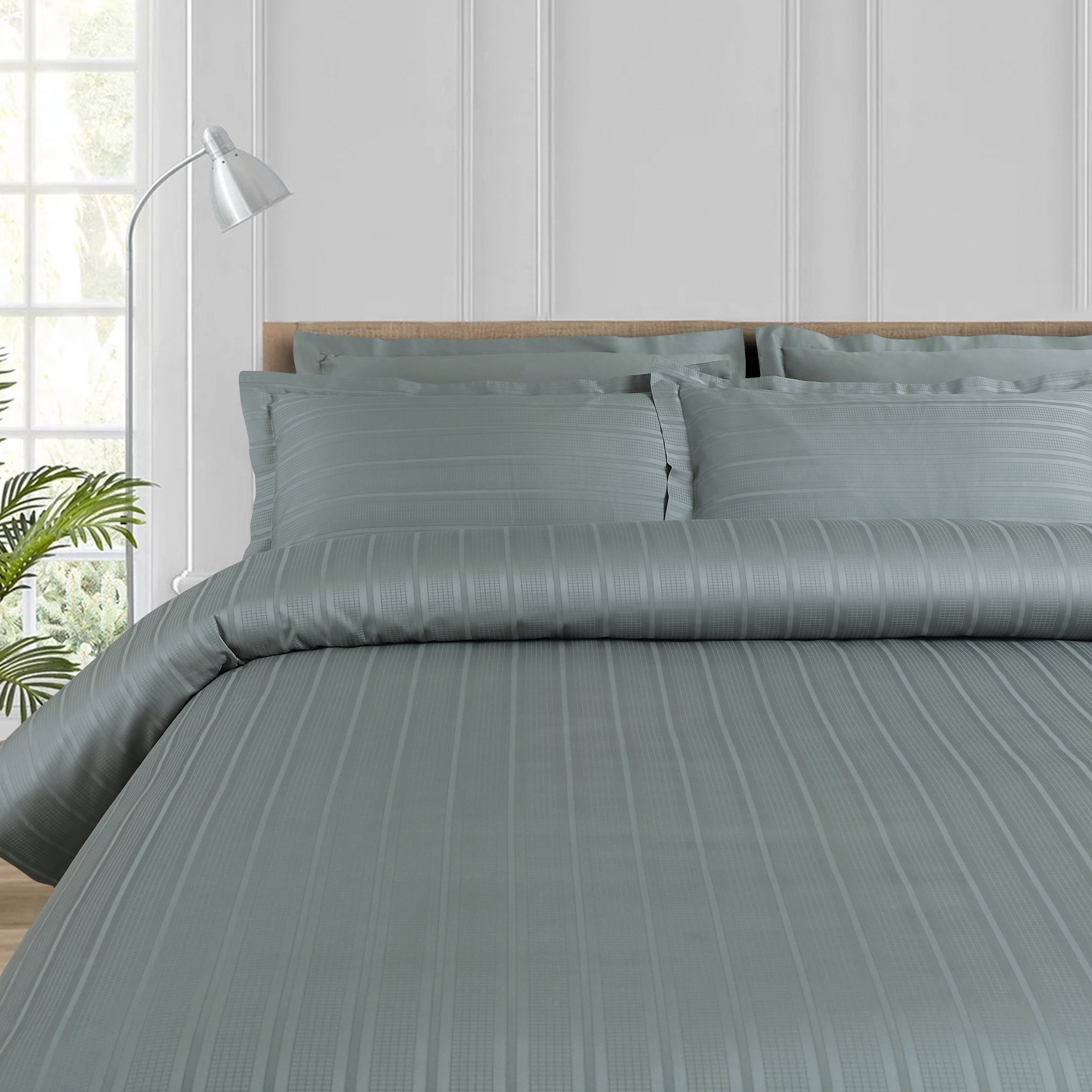 Jacquard Duvet Cover Set with King Size Bedsheet and 4 Pillow Covers-Olive Green