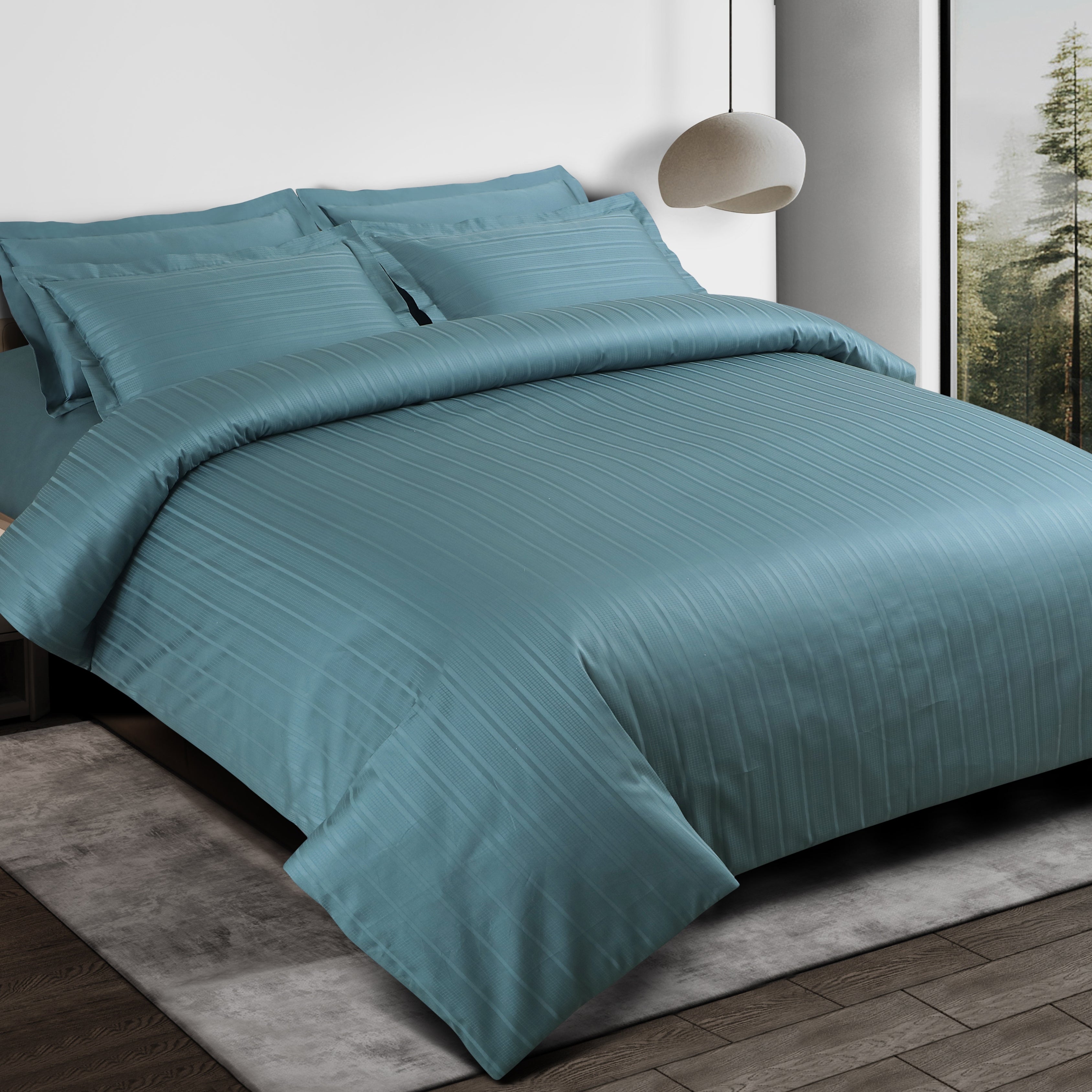 Jacquard Duvet Cover Set with King Size Bedsheet and 4 Pillow Covers-Teal Green