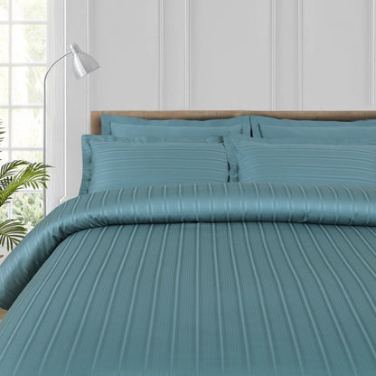 Jacquard Duvet Cover Set with King Size Bedsheet and 4 Pillow Covers-Teal Green