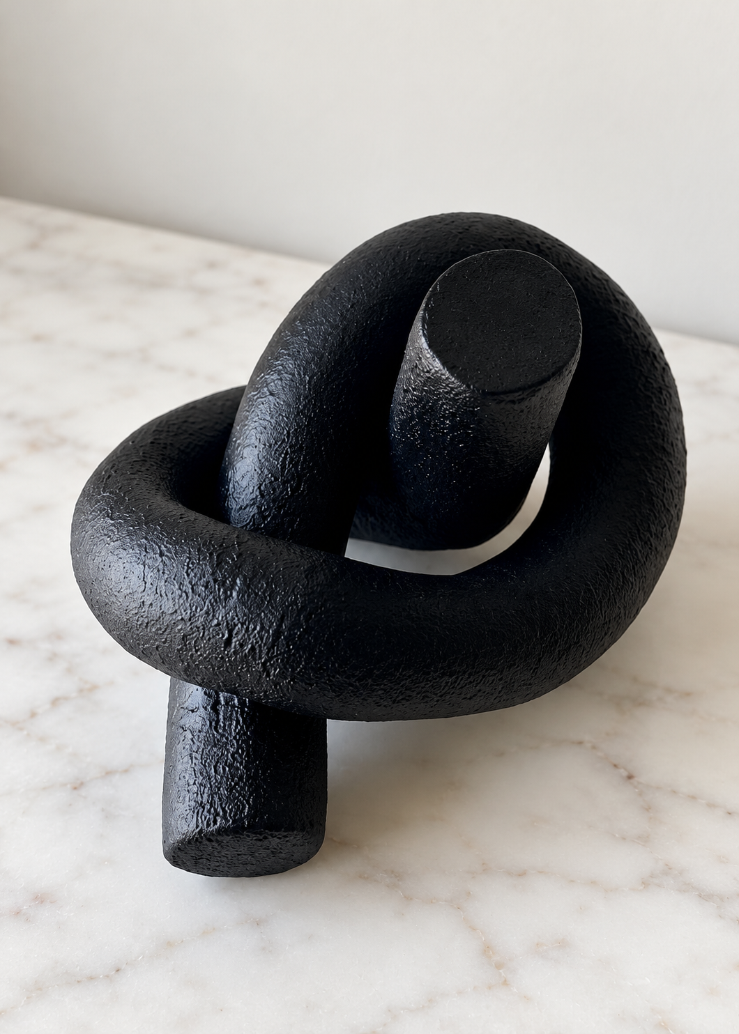Arden Black Knot Accent