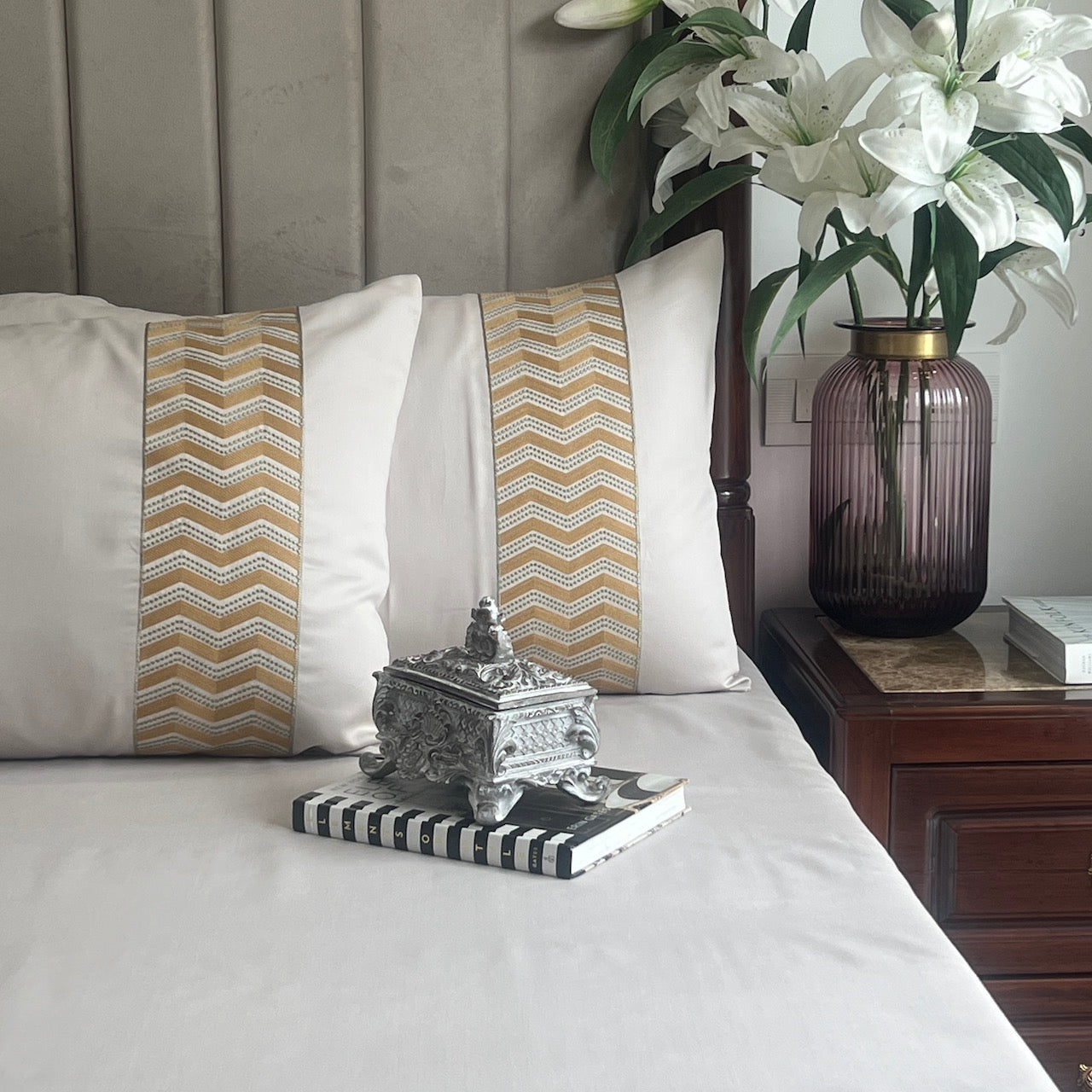 Chevron Ivory Bedsheet Set