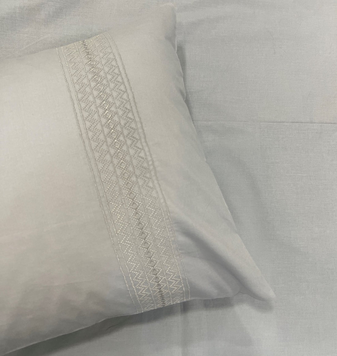 Cristal Grey Cotton Bed Sheet Set