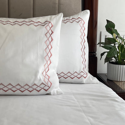 Cube White Cotton Bed Sheet Set