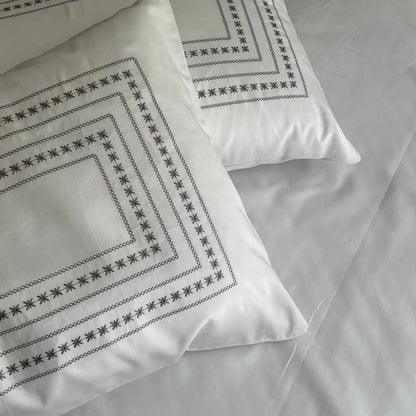 Minisol White Cotton Bed Sheet Set