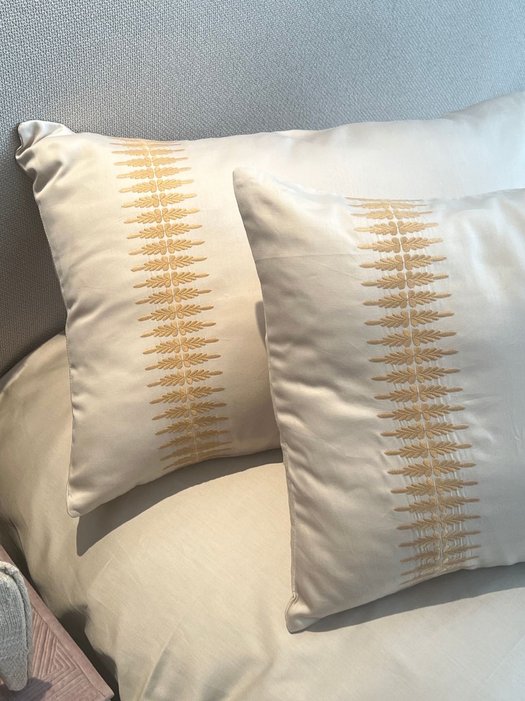 Stella Oats Beige 300TC Cotton Bed Sheet with 2 Embroidered Pillow Covers