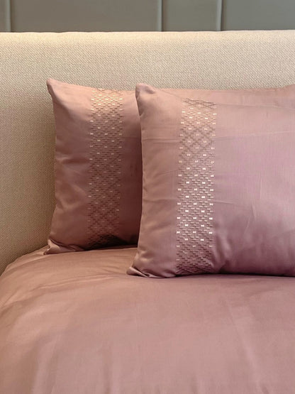 Tessa Old Rose 300TC Cotton Bed Sheet with 2 Embroidered Pillow Covers