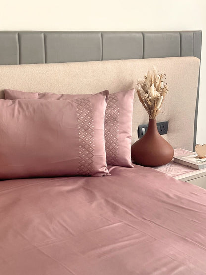 Tessa Old Rose 300TC Cotton Bed Sheet with 2 Embroidered Pillow Covers