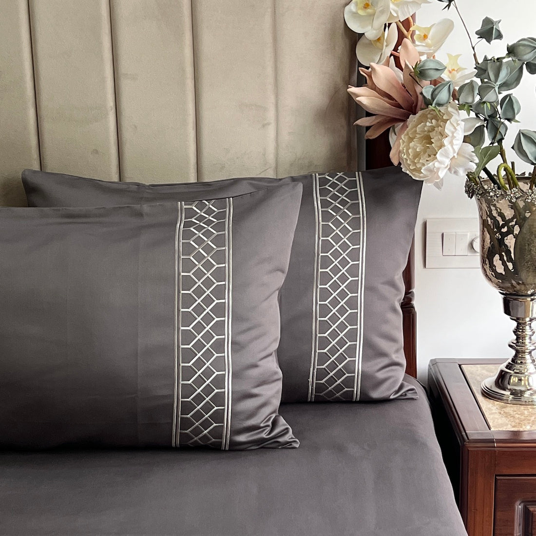 Zig Zag Titanium Grey Embroidered Bedsheet