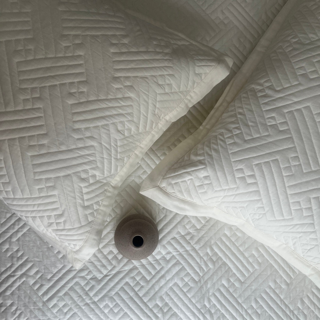 Triumph Ivory Cotton Reversible Bedspread