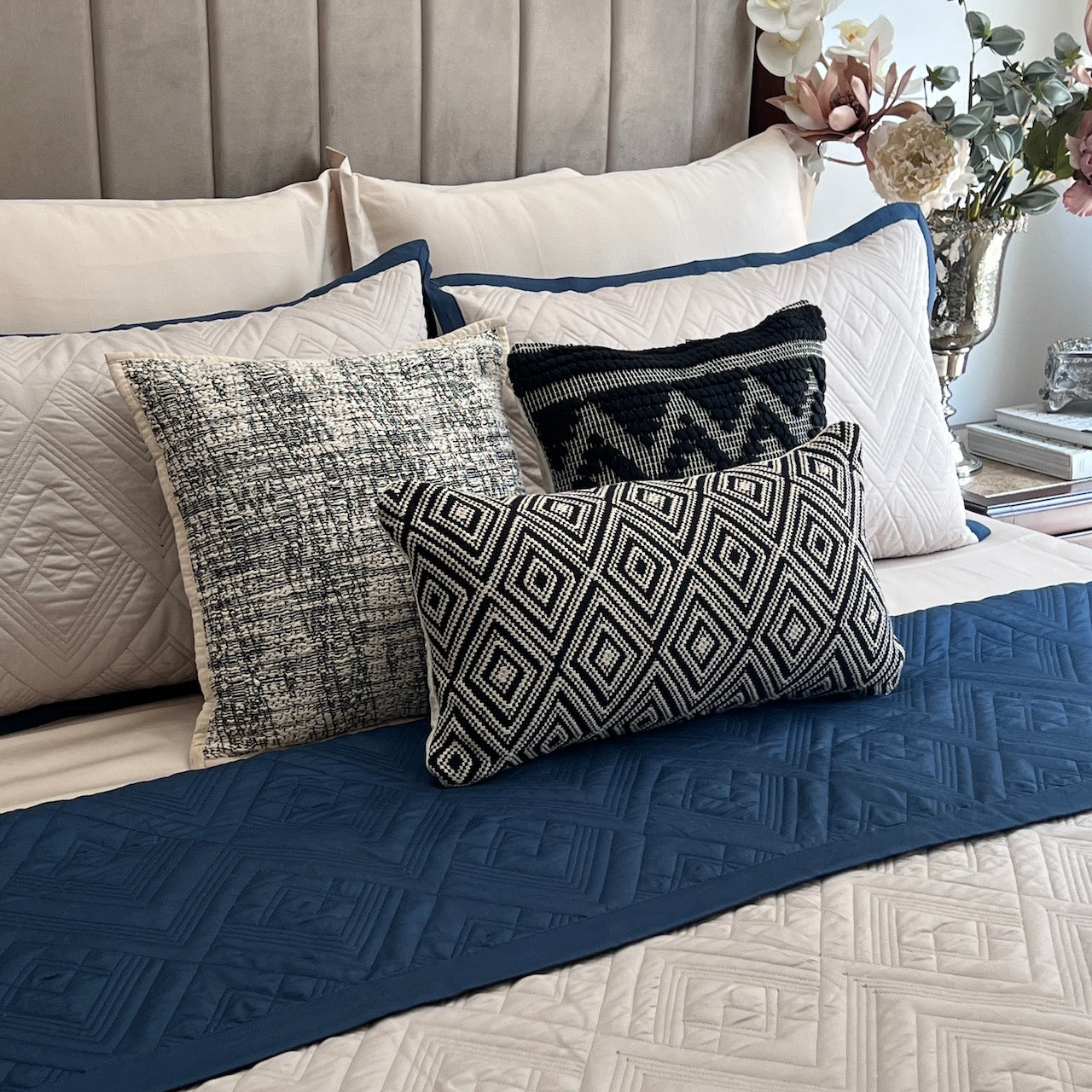Cliff Navy/Ivory Cotton Rich Reversible Bedspread
