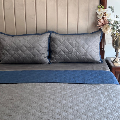 Gizmo Navy/Dark Grey Cotton Rich Reversible Bedspread